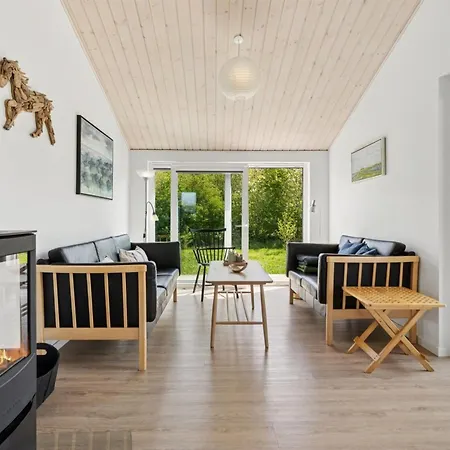 Hébergement de vacances Snari - 700m From The Sea By Interhome