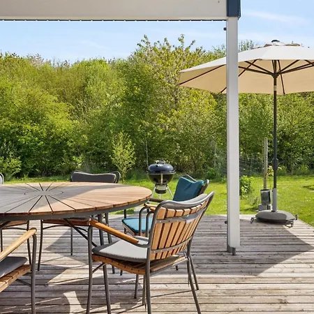 Hébergement de vacances Snari - 700m From The Sea By Interhome *