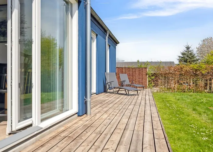 Snari - 700m From The Sea By Interhome